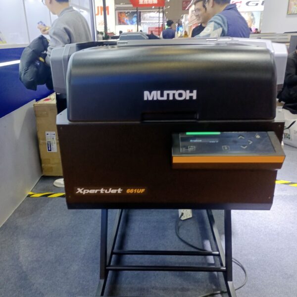 Mutoh XpertJet 661UF UV Printer Print on objects up to 150mm high including sign media